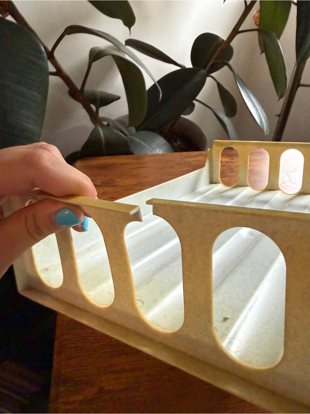 Vintage Plastic Stackable Can Organizer Storage Rack - Picture 8 of 14